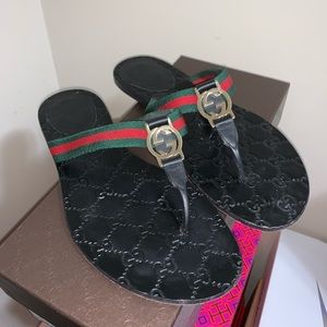 Gucci slides